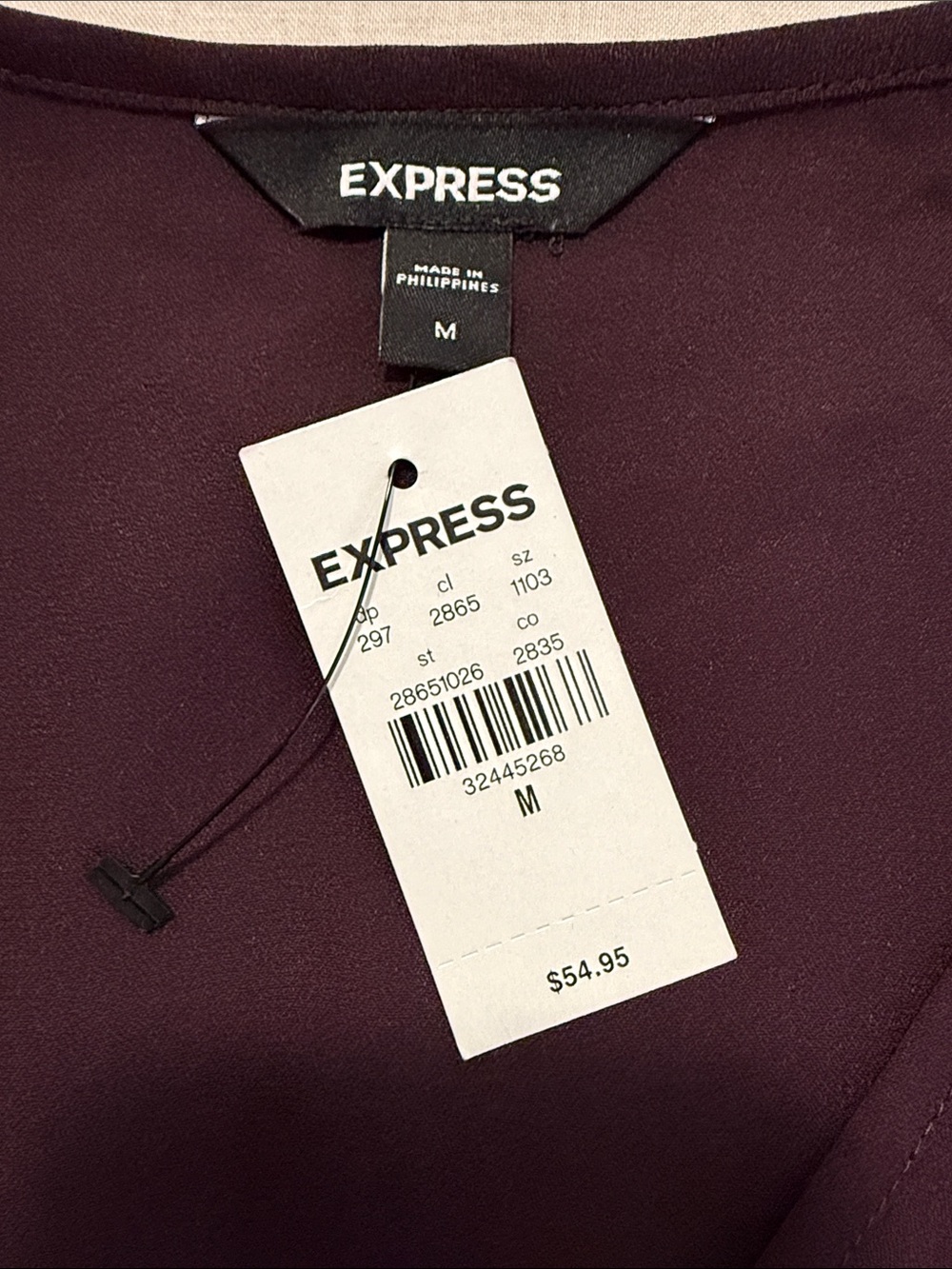 Express Women's Plum V-Neck Long Sleeve Top. Medium. NEW - Picture 4 of 7